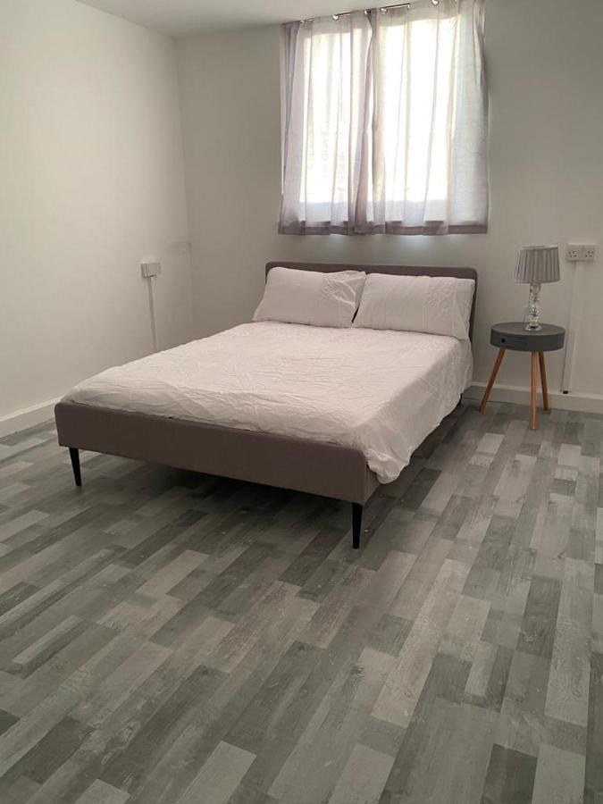 Suites By Rehoboth - Overcomers- Deptford London Exterior photo